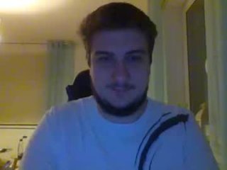 bjguyhugecock live webcam thumbnail