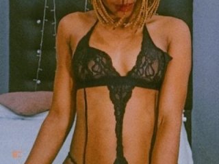 Black-gem18 live webcam thumbnail