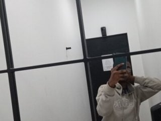 BlackXhosaStallion live webcam thumbnail