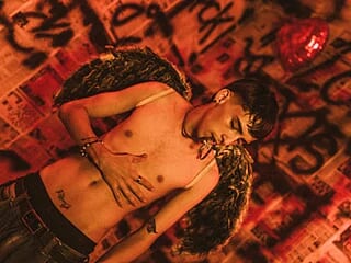 Blairee_1 live webcam thumbnail