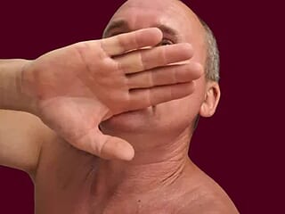 BlondeBence live webcam thumbnail