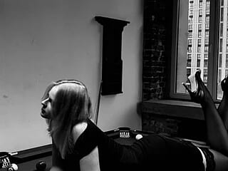 BlondeBombX live webcam thumbnail