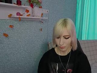 black_orchides live webcam thumbnail