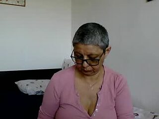 blackwidow05 live webcam thumbnail