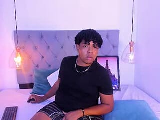 blaise_bailey13 live webcam thumbnail