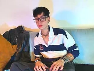 blake___01 live webcam thumbnail