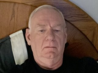 blaziken_222 live webcam thumbnail