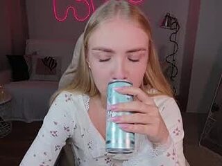 blonde_vibe live webcam thumbnail