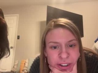 blondepeachxxx live webcam thumbnail