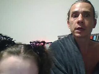 blowurbubbles live webcam thumbnail