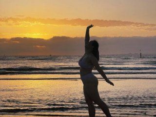 blueburrypie live webcam thumbnail