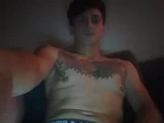 blueyeswhitethickcock live webcam thumbnail