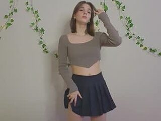blush_and_breathe live webcam thumbnail