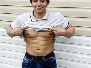 Body_777_ live webcam thumbnail