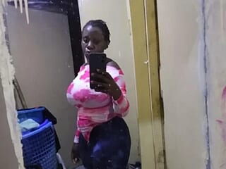 Boobievelma live webcam thumbnail