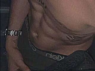 bobsex211 live webcam thumbnail