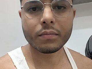 boiizzx live webcam thumbnail