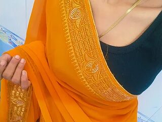 bold_priya live webcam thumbnail