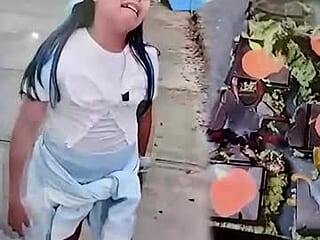 bombom_0 live webcam thumbnail