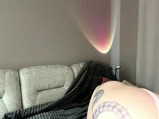 bornsexyesterday live webcam thumbnail