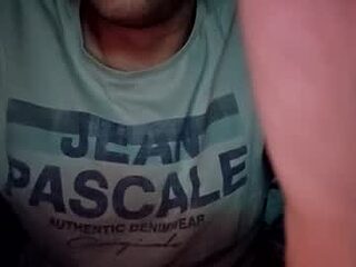 bosca87 live webcam thumbnail