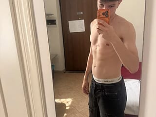 boyteen99 live webcam thumbnail
