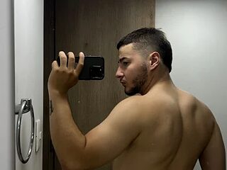 Brandon_01 live webcam thumbnail