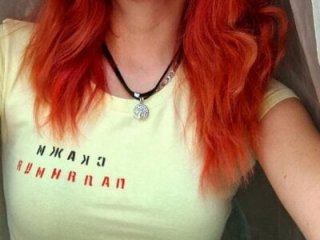 BrandyBloom live webcam thumbnail