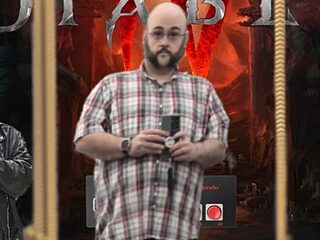 BriTheTopBear live webcam thumbnail