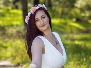 BrianaJoy live webcam thumbnail