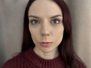 BrittnyChey live webcam thumbnail