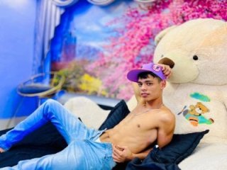Brownie_Lovers live webcam thumbnail