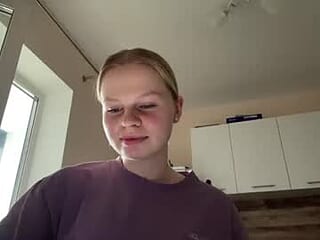 brittanyrumfelt live webcam thumbnail