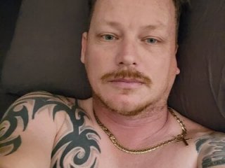 brokecountrylads live webcam thumbnail