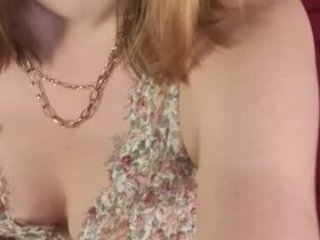 brooke_evans_ live webcam thumbnail