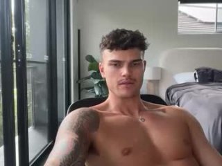 brooklyntay live webcam thumbnail