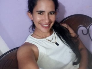 brutal_sex_love live webcam thumbnail