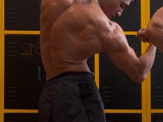 Bull__fit live webcam thumbnail