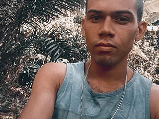 BurdenedHotfoot live webcam thumbnail