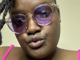 Bustyy_Bitch live webcam thumbnail
