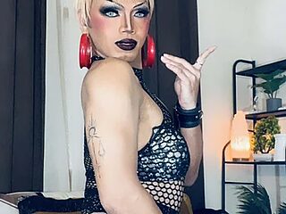 ButtWhoreBELLA live webcam thumbnail