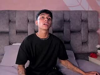 bunny_boyy1 live webcam thumbnail