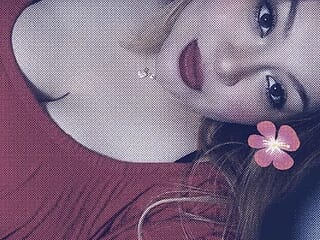bunny_milk live webcam thumbnail