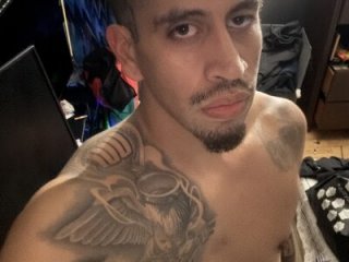 busnfatnutsLildee live webcam thumbnail