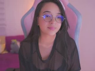buttercup_li_ live webcam thumbnail