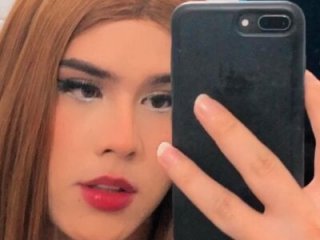 CALL_me_goddess live webcam thumbnail