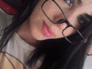 CamelyHott live webcam thumbnail