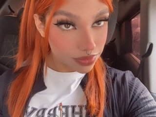 Camille_deluxe live webcam thumbnail