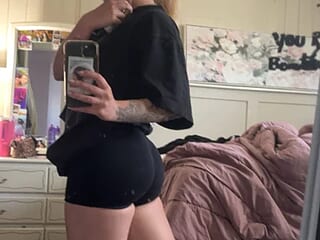 CandaceMarie live webcam thumbnail