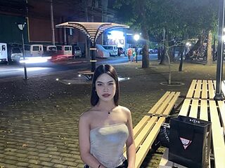 Candicemeow live webcam thumbnail